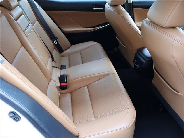 Used 2018 Lexus IS 300 AWD w/ Comfort Package image 28