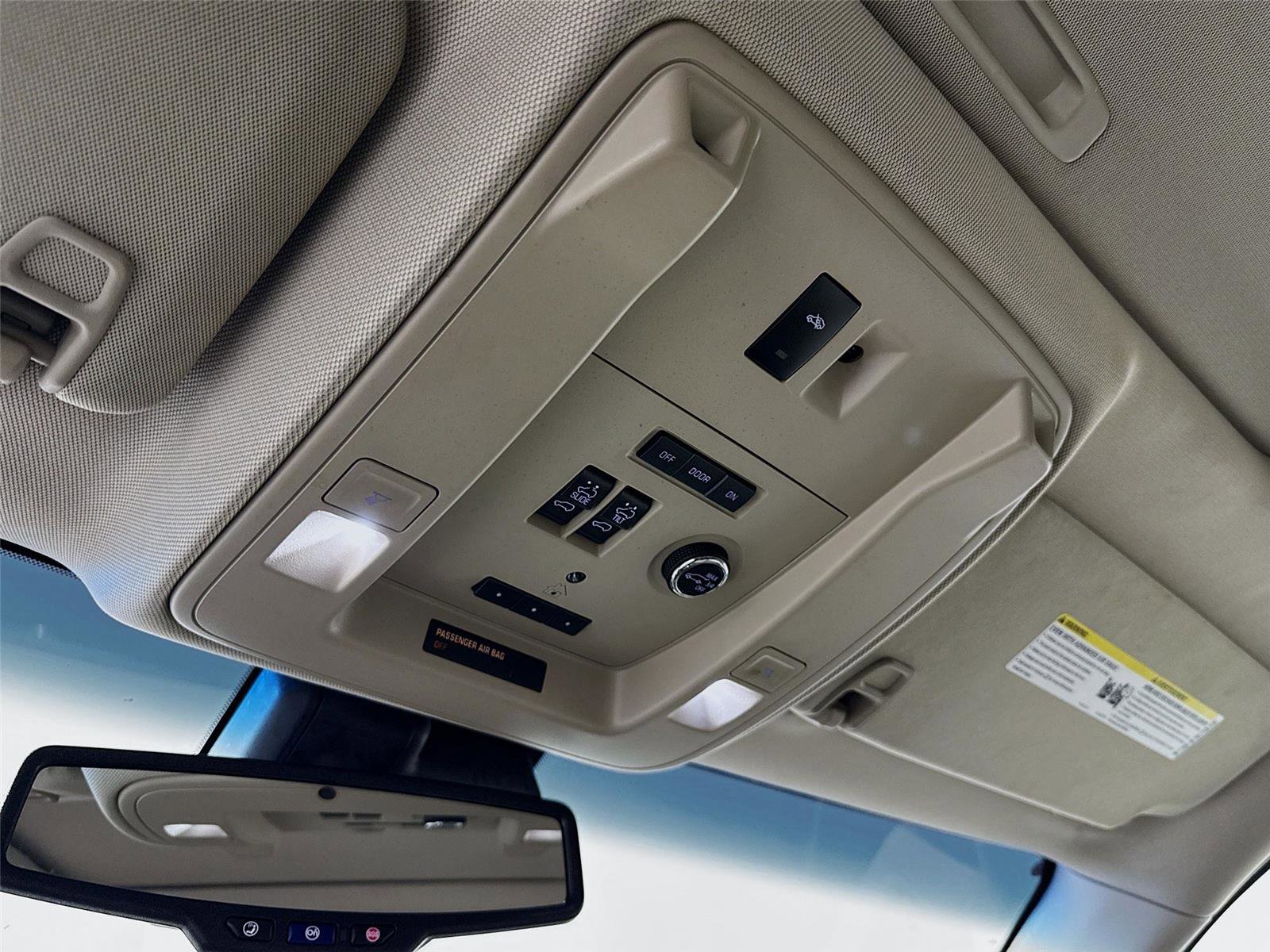 Used 2020 GMC Yukon XL Denali w/ Denali Ultimate Package image 13