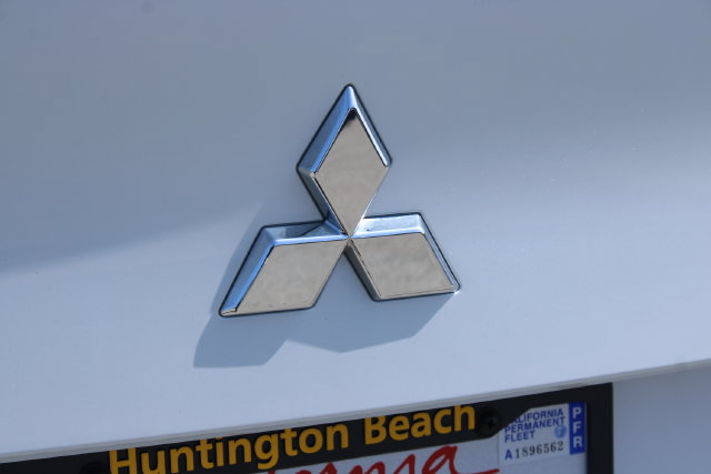 Used 2024 Mitsubishi Outlander SE AWD/4WD image 8