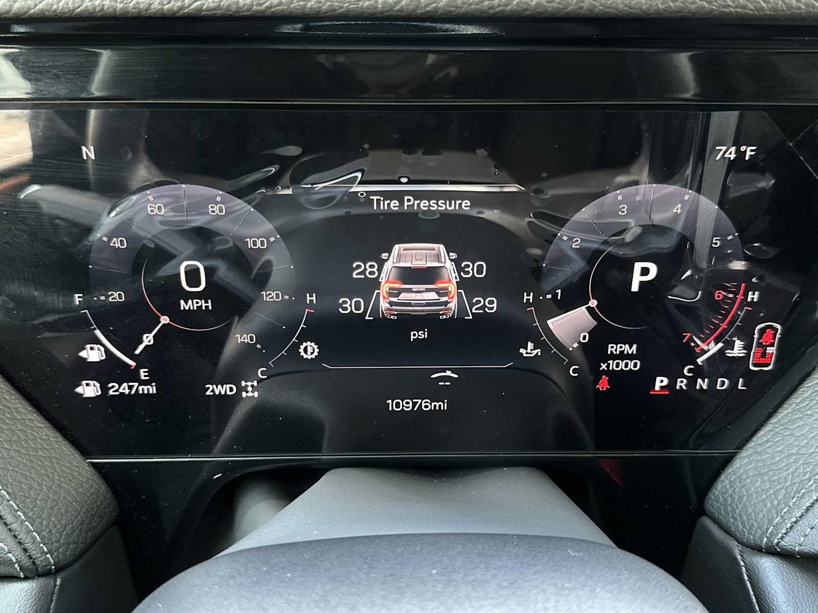 Used 2026 GMC Yukon Denali w/ Sun & Power Step Package AWD/4WD image 26