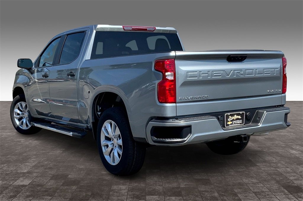New 2026 Chevrolet Silverado 1500 Custom image 4