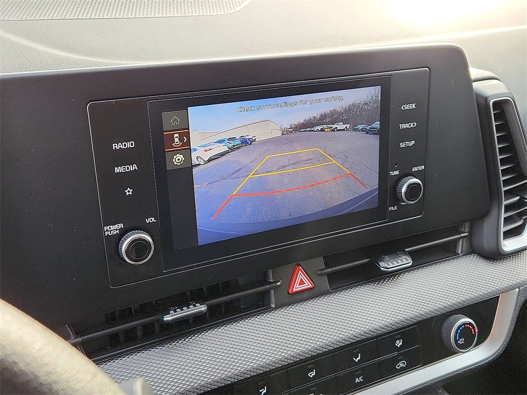 Certified 2025 Kia Sportage LX image 18