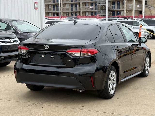 Used 2024 Toyota Corolla LE FWD image 4
