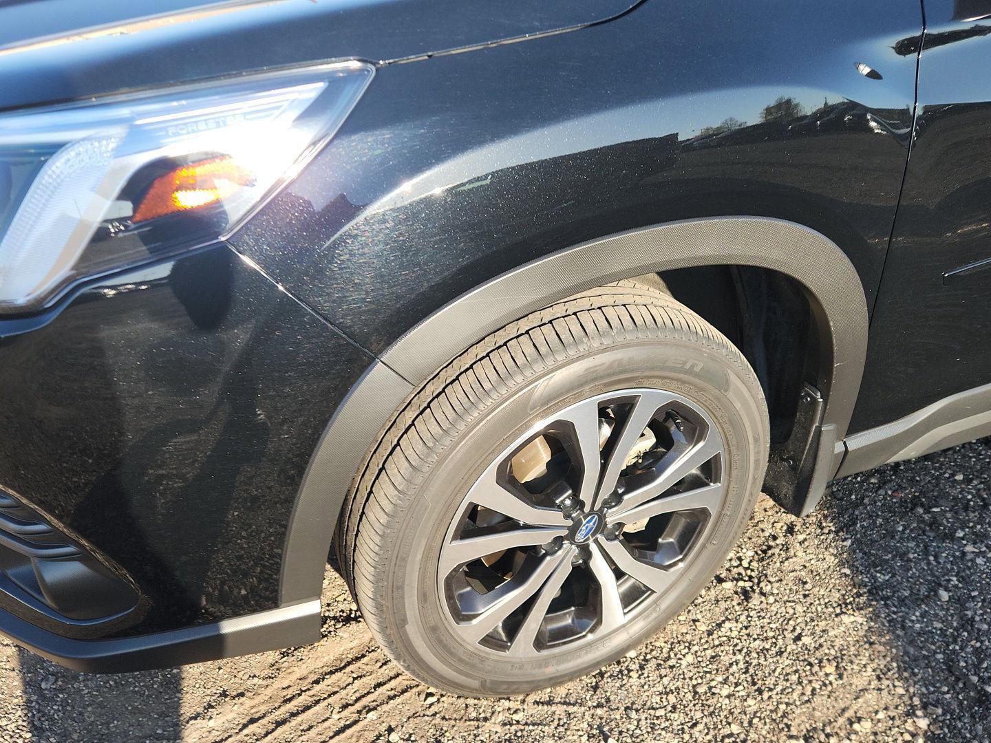 Used 2023 Subaru Forester Limited image 9