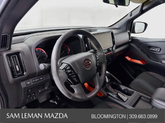 Used 2025 Nissan Frontier PRO-4X w/ Interior Protection Package AWD/4WD image 9
