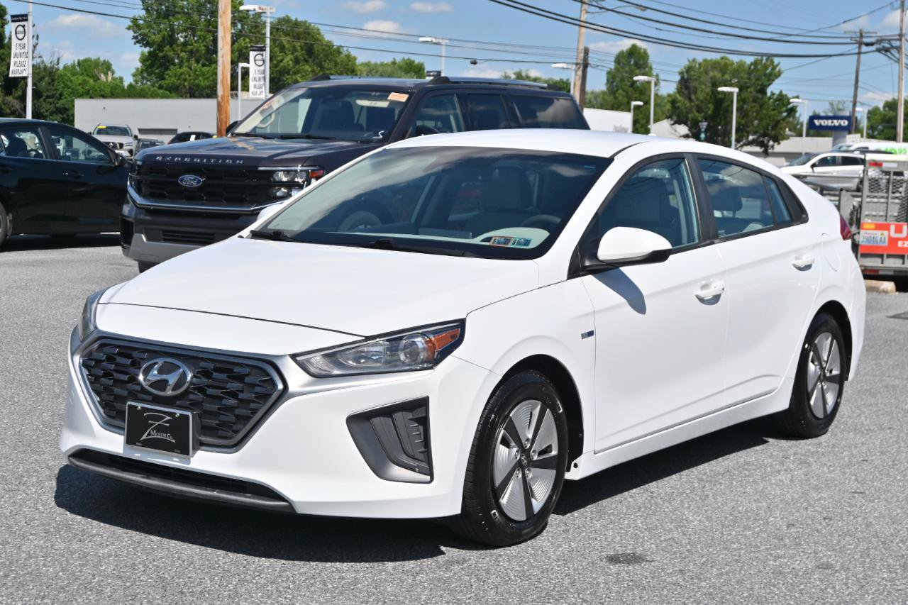 Used 2020 Hyundai Ioniq Blue FWD image 7