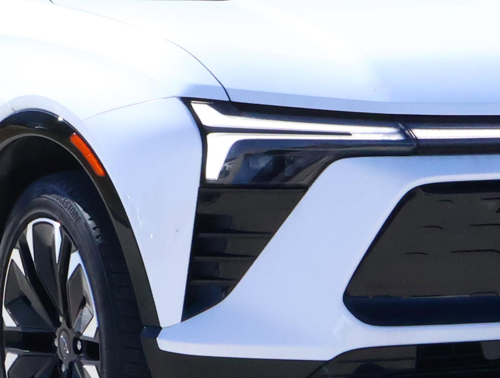 Used 2024 Chevrolet Blazer EV RS image 8