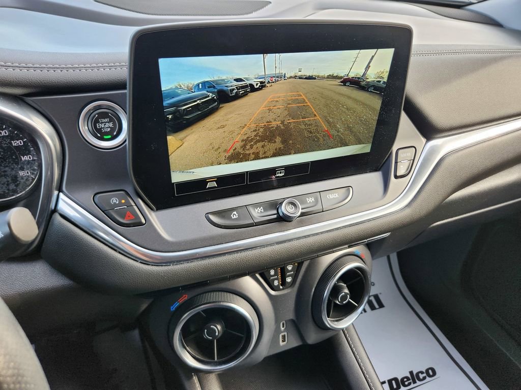 Certified 2023 Chevrolet Blazer LT w/ Driver Confidence Package image 9