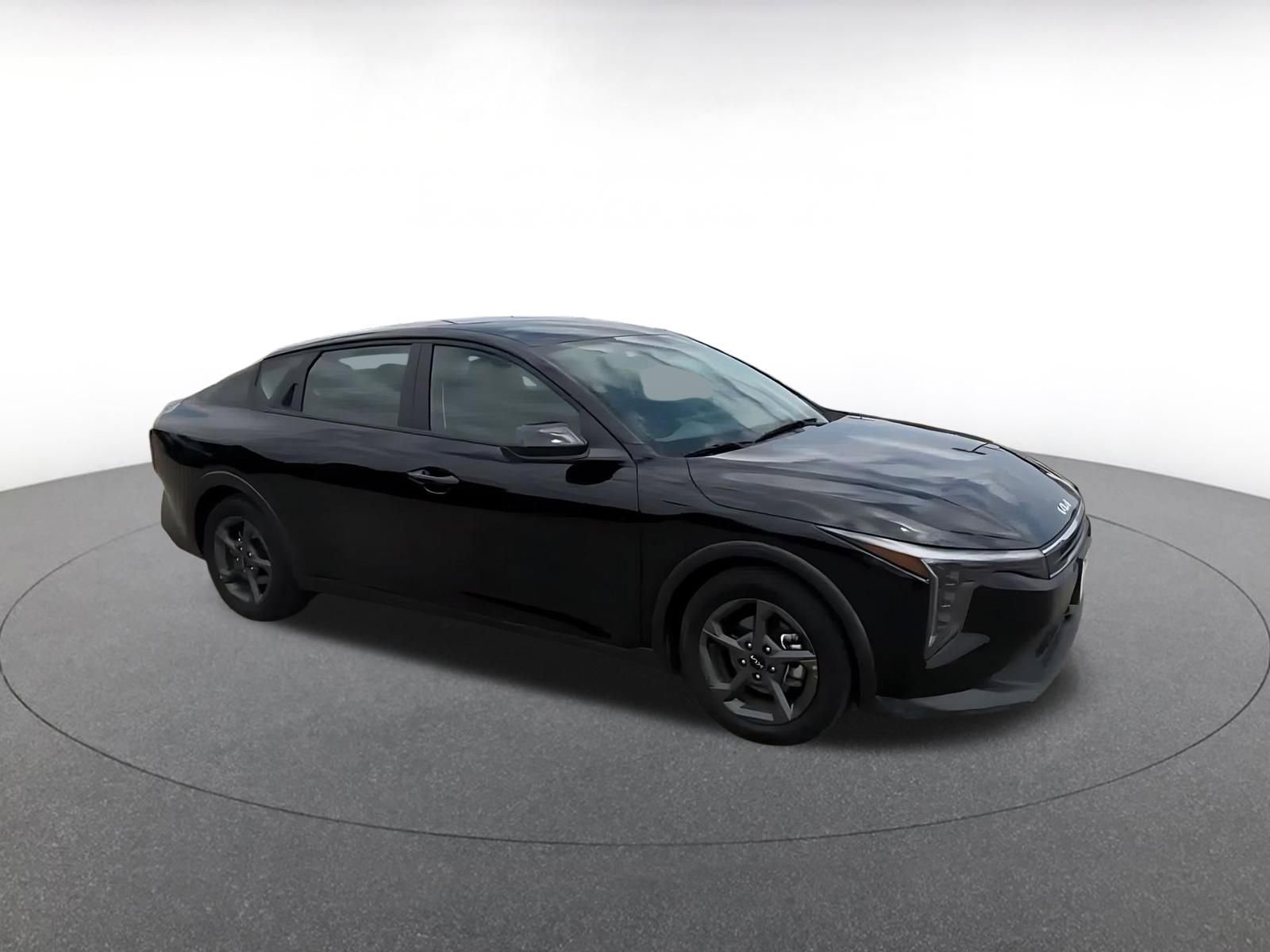 Used 2025 Kia K4 FWD video 2
