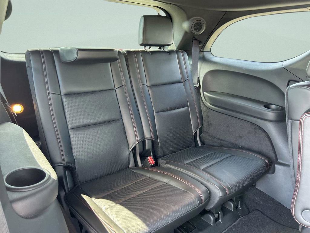 Used 2025 Dodge Durango GT image 22