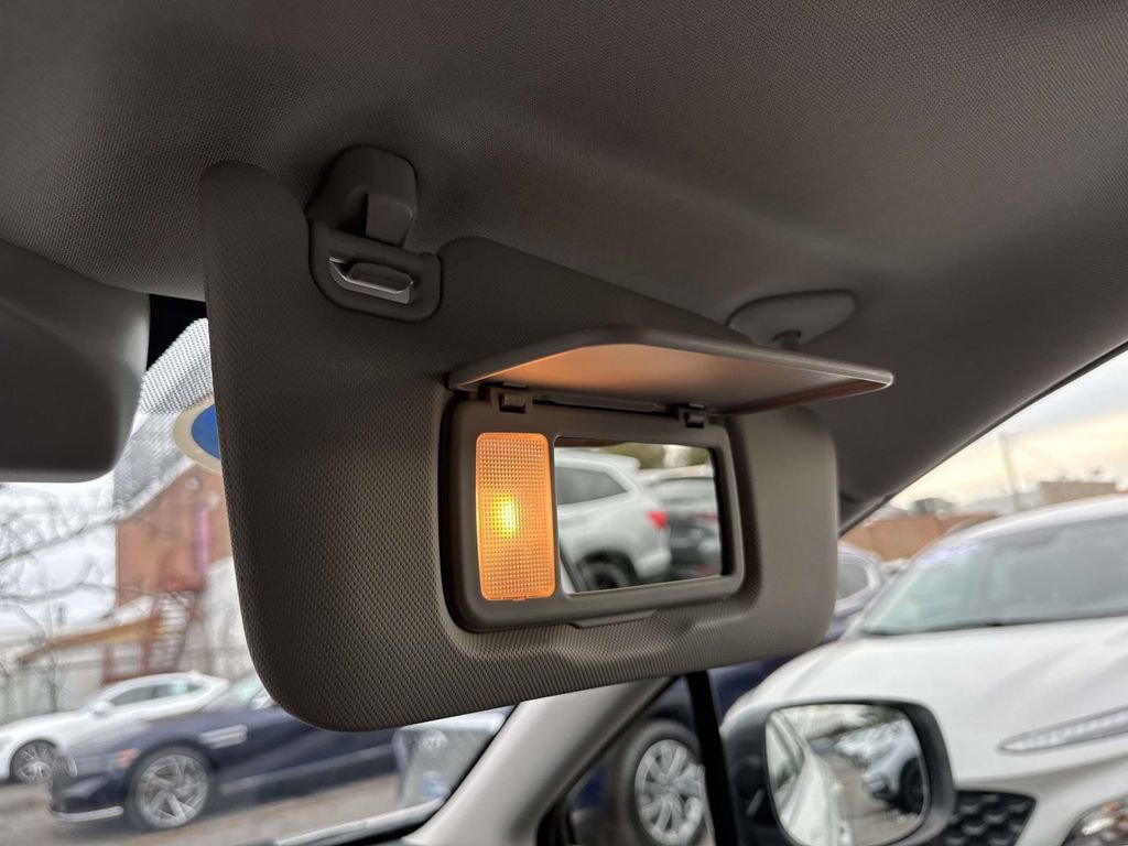 Used 2022 Subaru Crosstrek 2.5i Limited w/ Moonroof Package 1 image 31