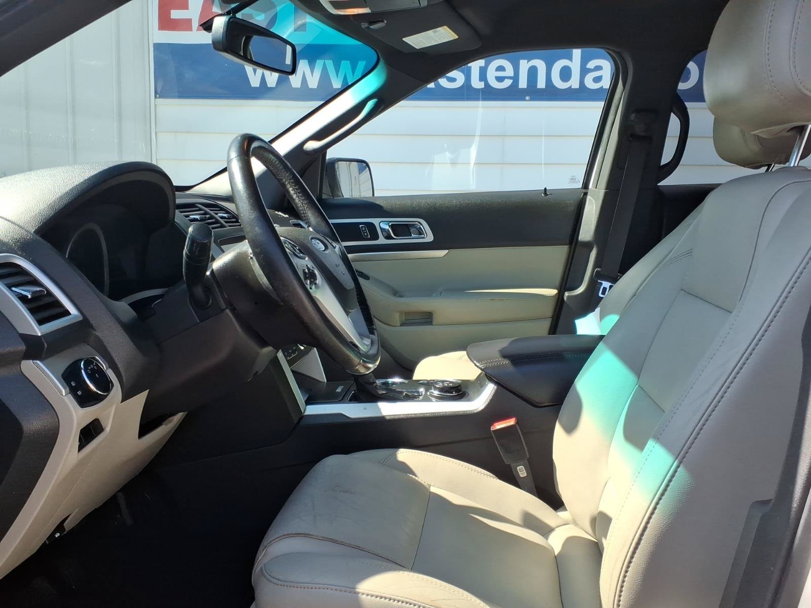 Used 2013 Ford Explorer XLT AWD/4WD image 8