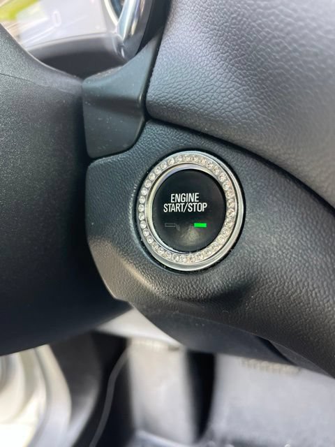Used 2019 Chevrolet Equinox LT FWD image 22