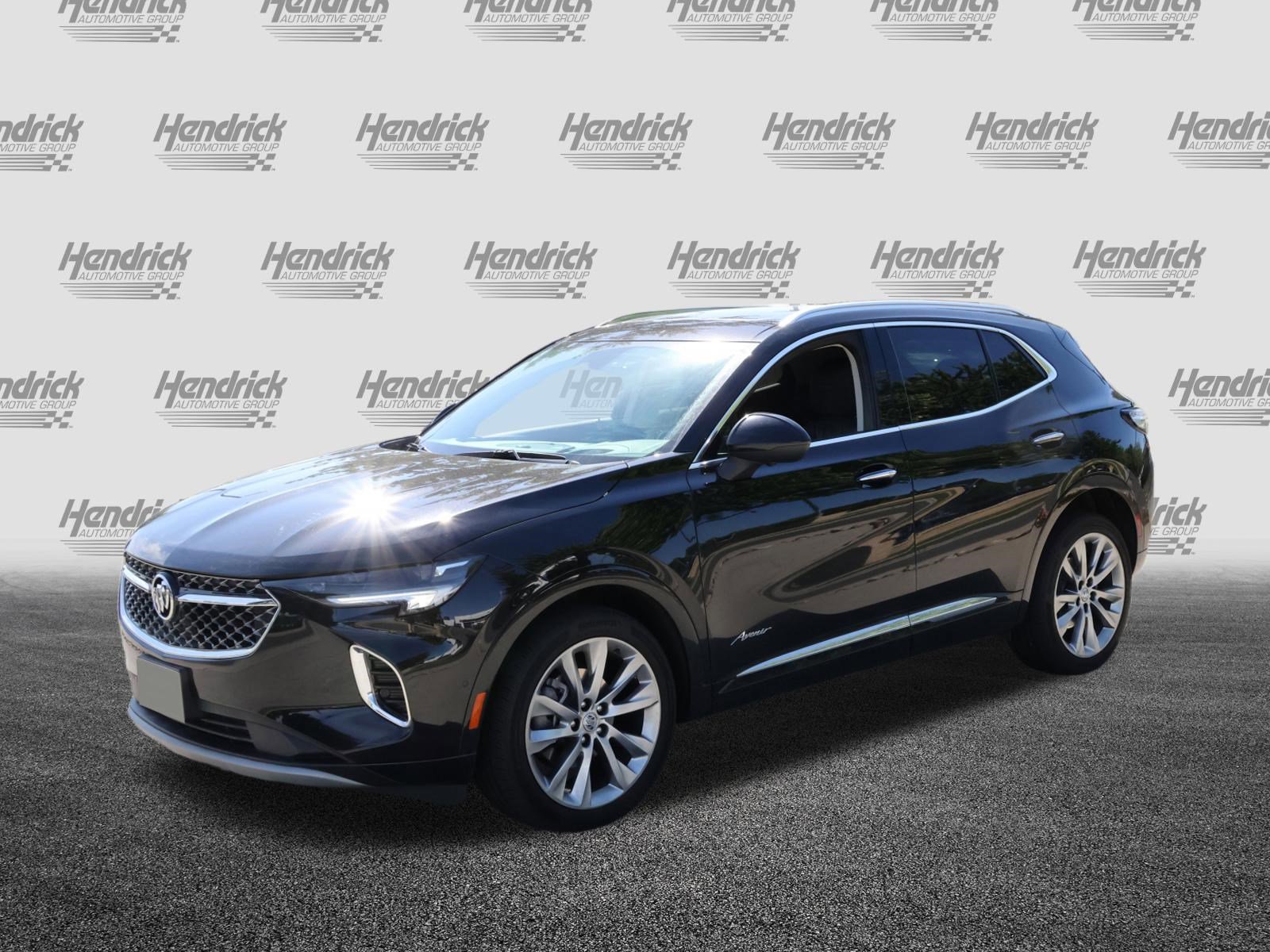 Used 2022 Buick Envision Avenir w/ Technology Package II FWD image 5