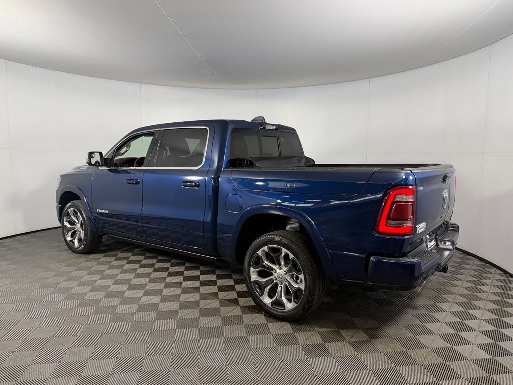 Used 2024 RAM 1500 Limited AWD/4WD image 9