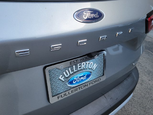 New 2024 Ford Escape SE FWD image 10