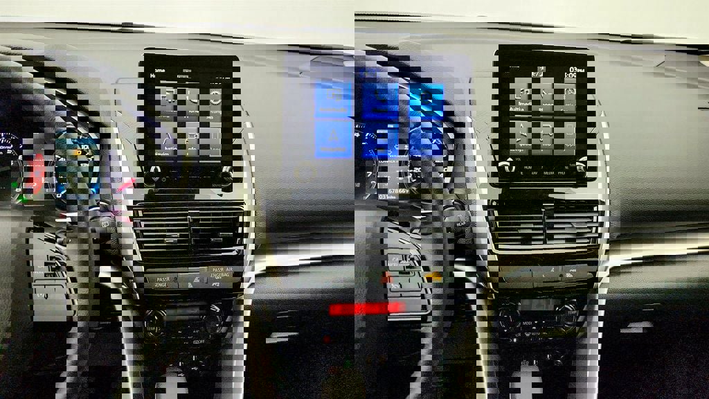 Used 2023 Mitsubishi Eclipse Cross SE image 17