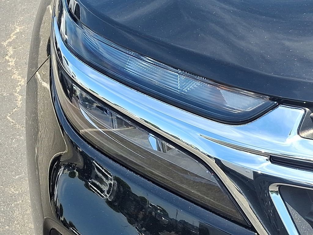 Certified 2024 Chevrolet Equinox LS w/ Driver Confidence II Package FWD image 9