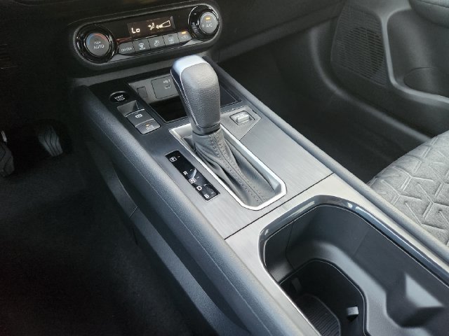 New 2027 Nissan Kicks SV FWD image 19