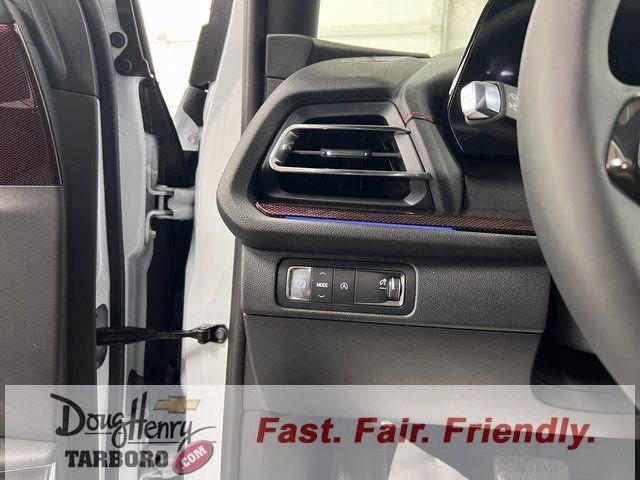 New 2026 Chevrolet Traverse RS w/ LPO, Floor Liner Package image 31