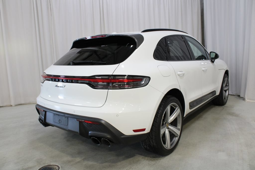 Used 2023 Porsche Macan Turbo AWD/4WD image 23