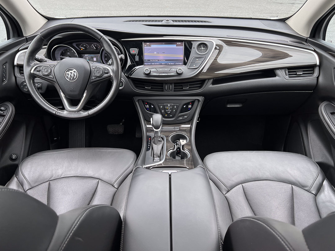 Used 2019 Buick Envision Essence FWD image 33