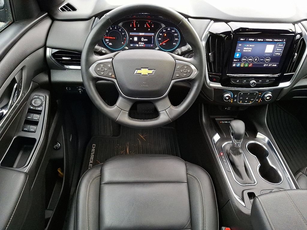 Used 2023 Chevrolet Traverse LT w/ LT Premium Package image 14