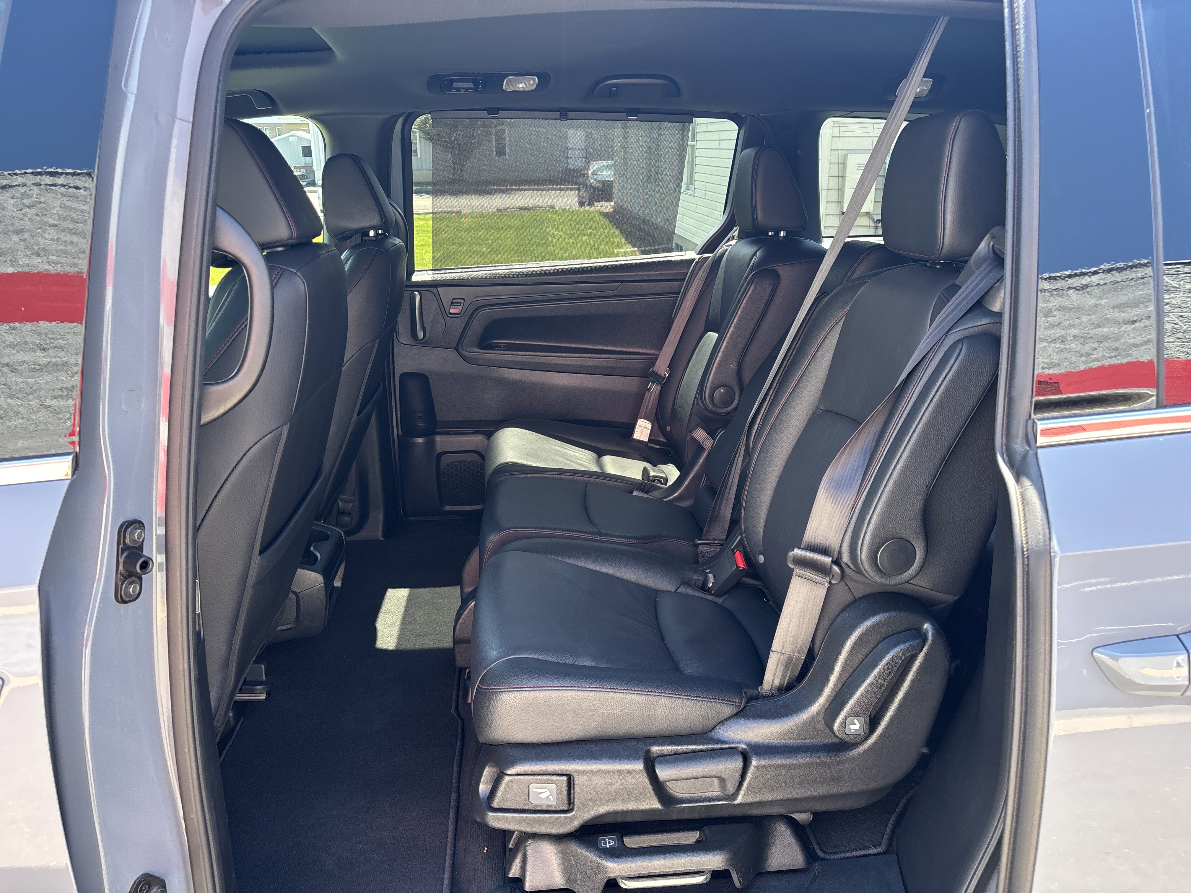 Used 2025 Honda Odyssey Sport-L image 14