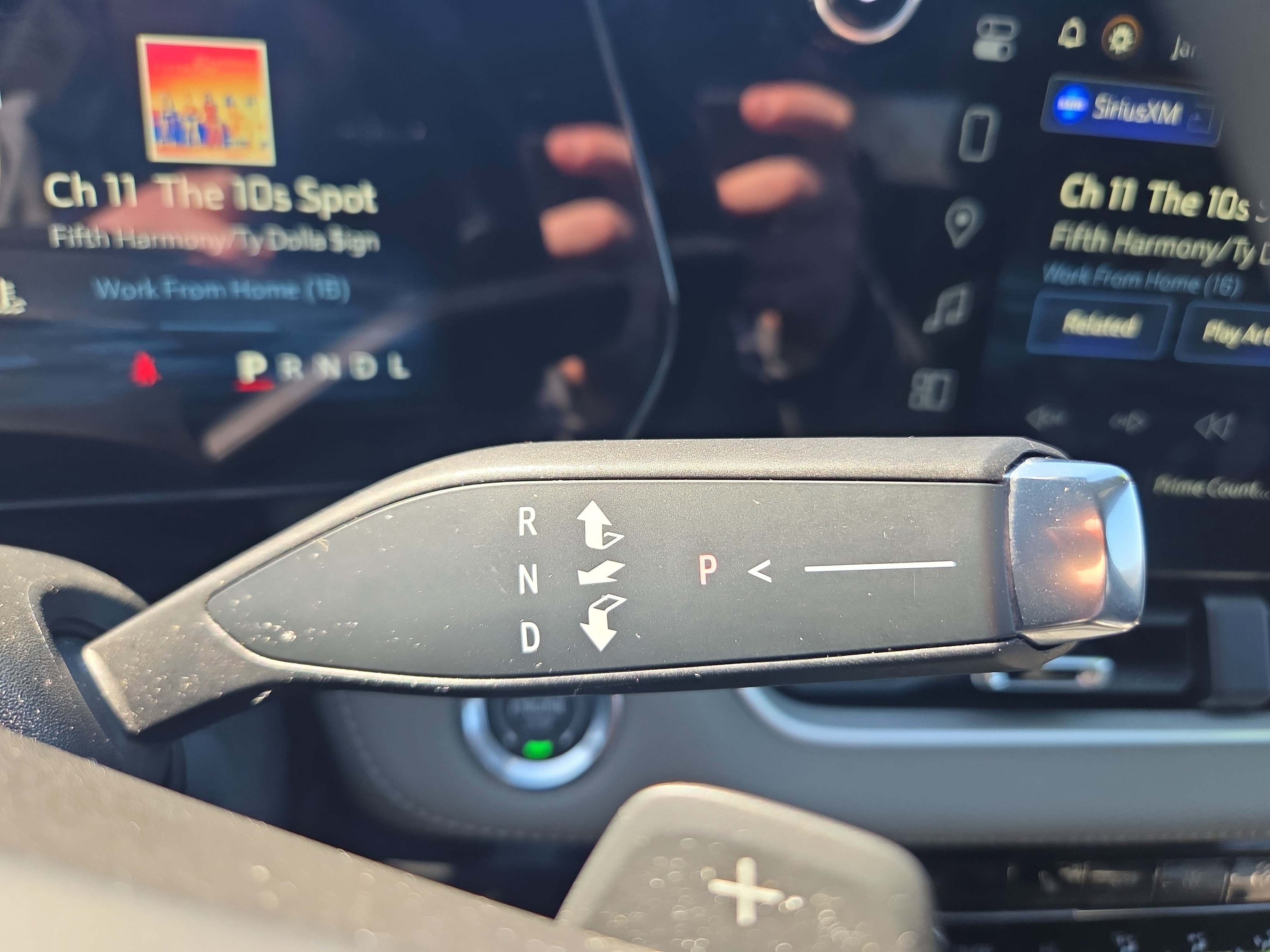 Used 2025 Chevrolet Equinox LT w/ Convenience Package II image 23