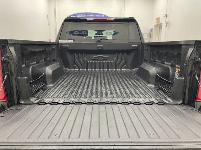 Used 2023 Chevrolet Silverado 1500 LT image 14