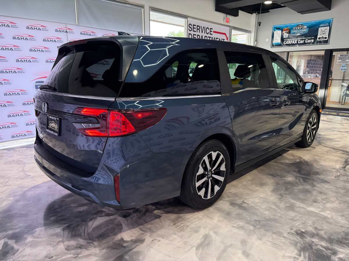 Used 2025 Honda Odyssey EX-L image 6