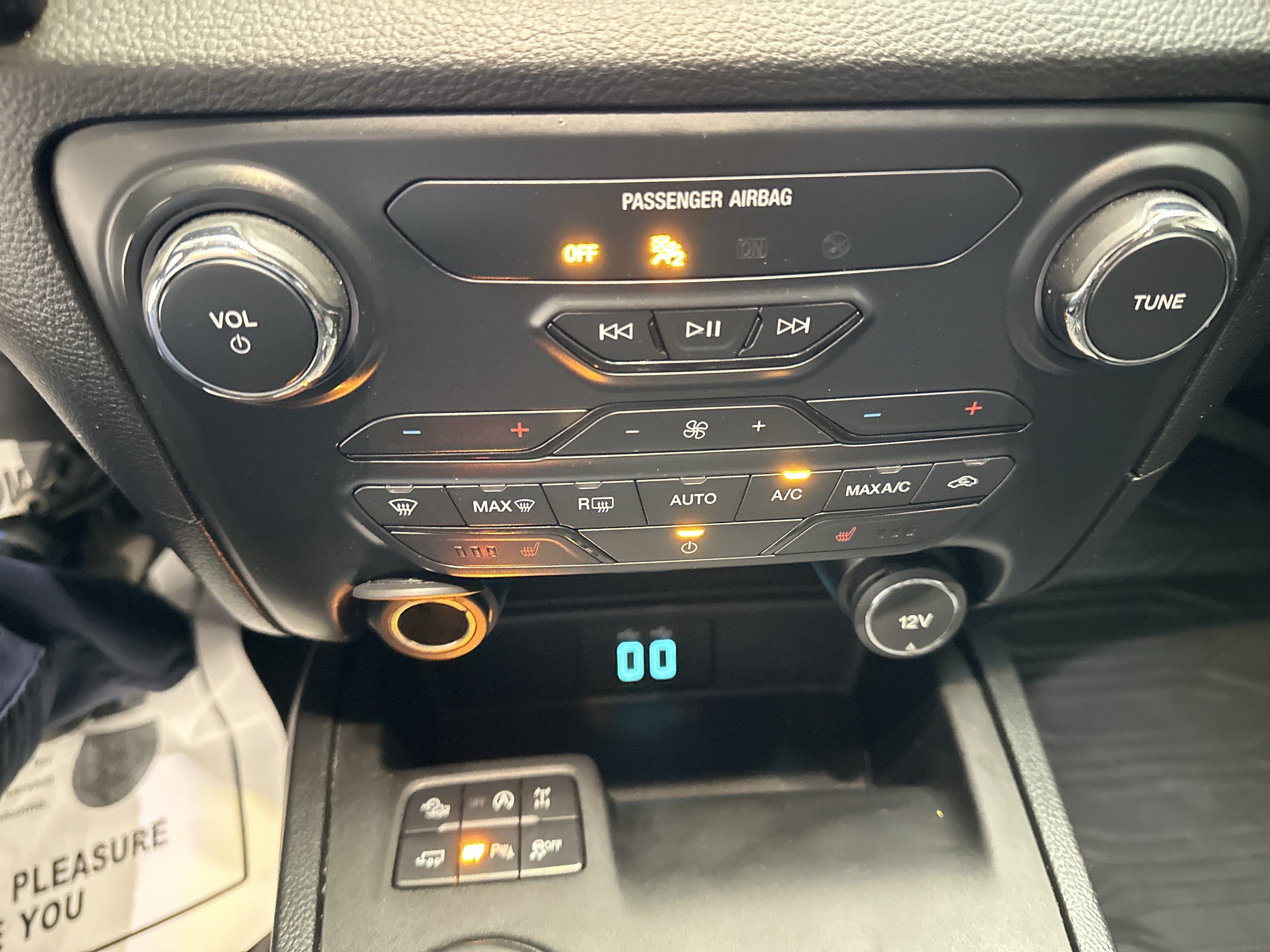 Used 2021 Ford Ranger Lariat w/ Tremor Off-Road Package AWD/4WD image 39