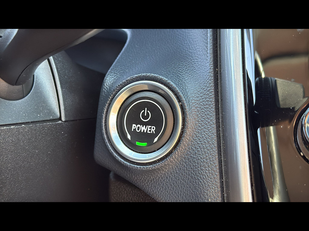 Used 2023 Chevrolet Bolt EUV Premier w/ Sun & Sound Package FWD image 33