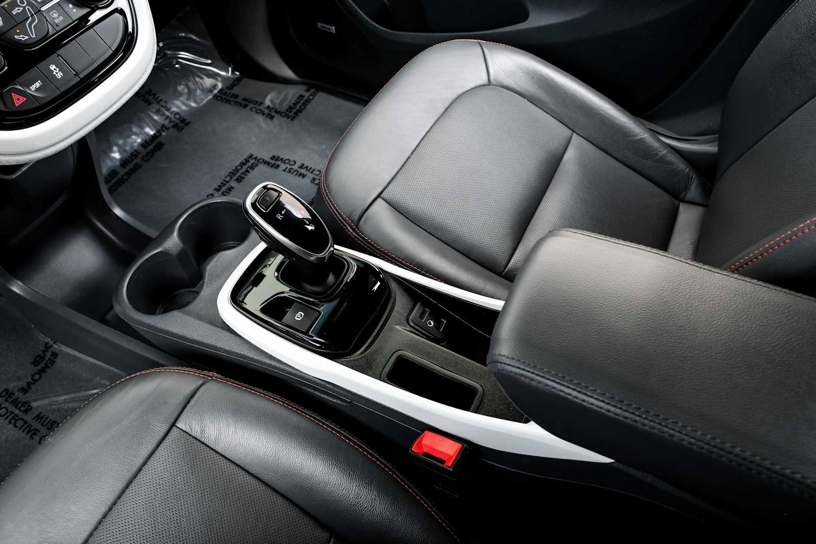 Used 2020 Chevrolet Bolt Premier w/ Infotainment Package image 24