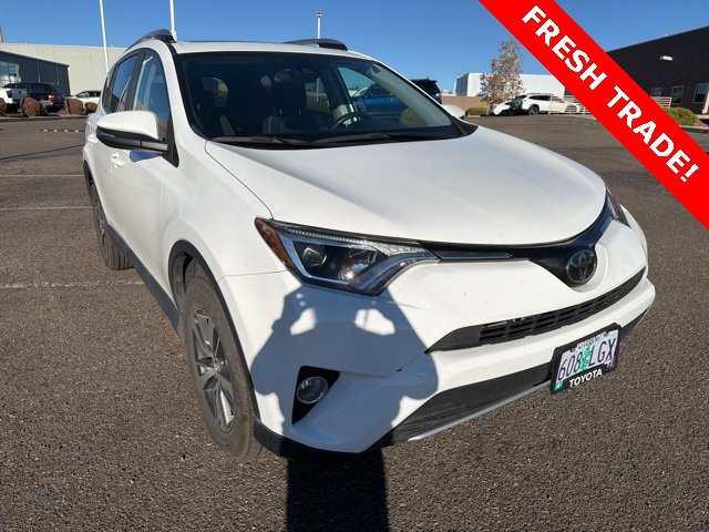 Certified 2018 Toyota RAV4 XLE image 1