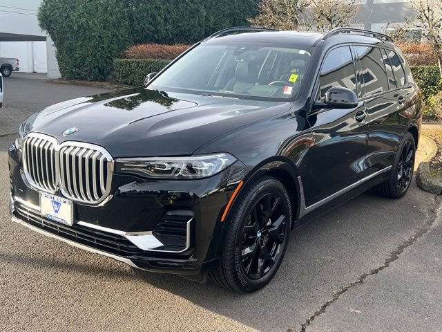 Used 2021 BMW X7 xDrive40i w/ Premium Package image 3