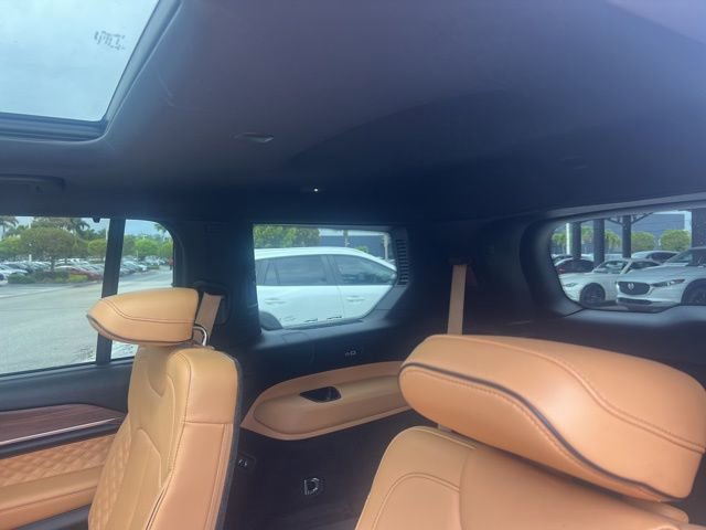 Used 2021 Jeep Grand Cherokee L Summit w/ MOPAR Finishing Package image 44