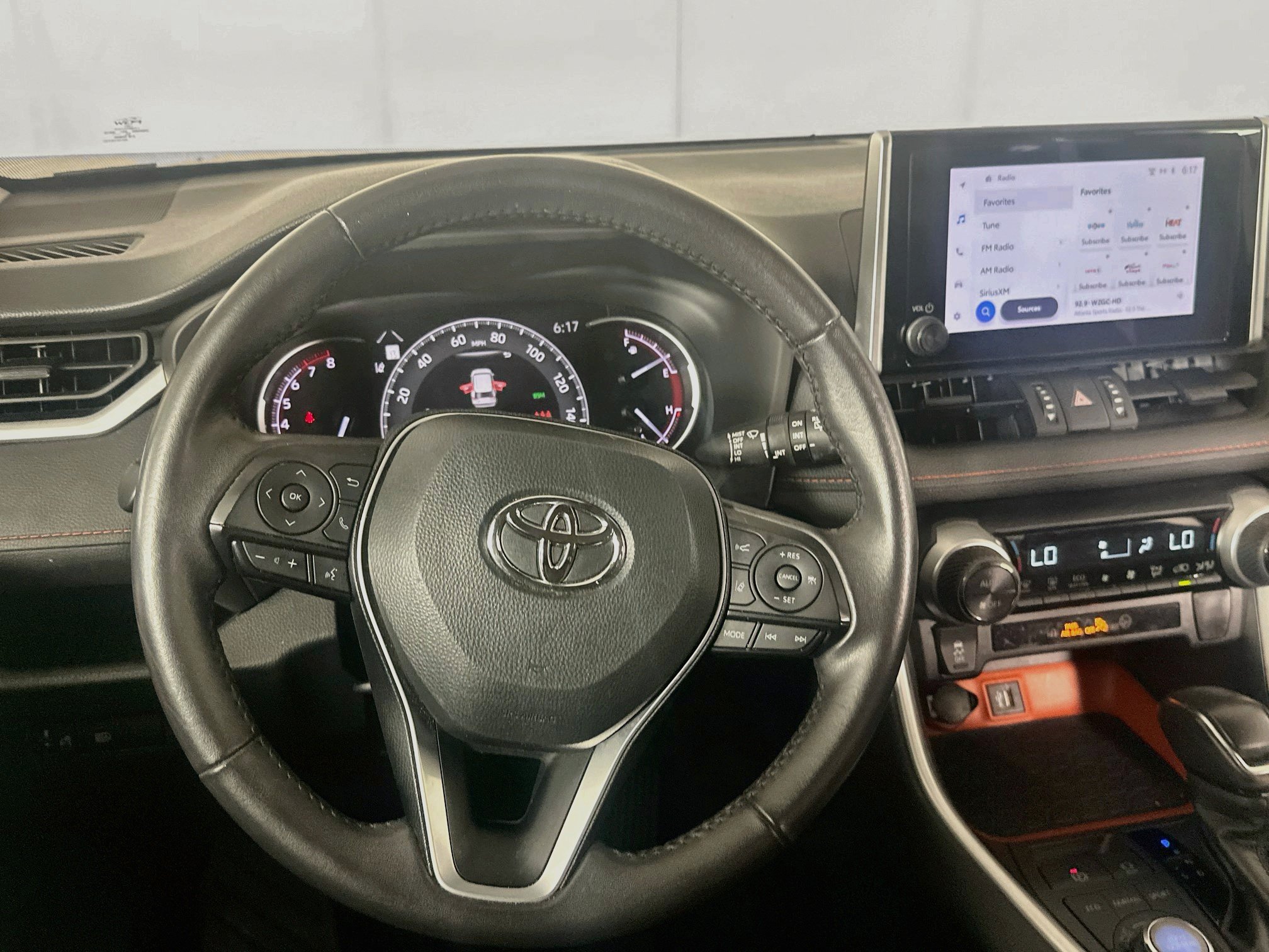 Used 2024 Toyota RAV4 Adventure AWD/4WD image 18
