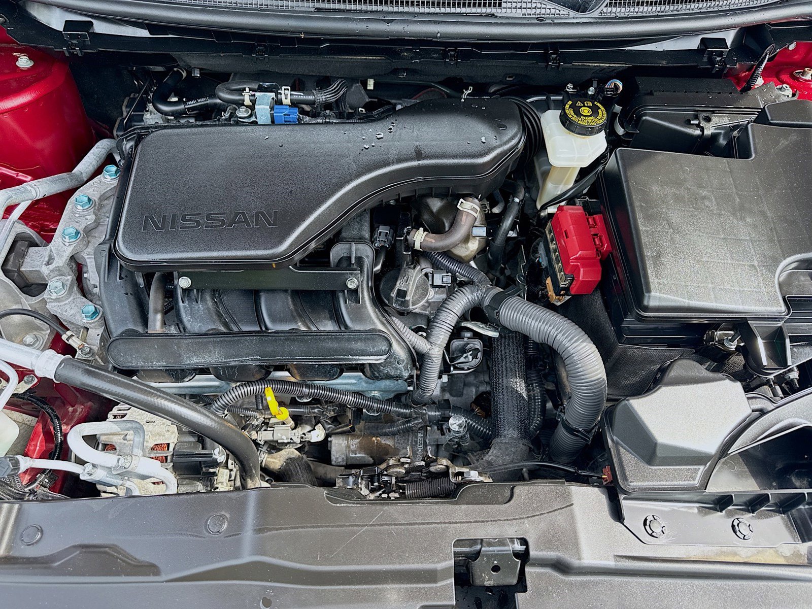 Used 2022 Nissan Rogue Sport SL FWD image 32