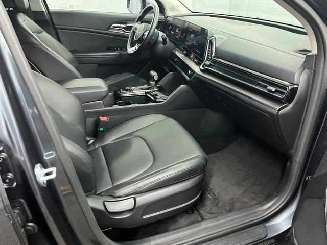 Certified 2023 Kia Sportage EX image 31