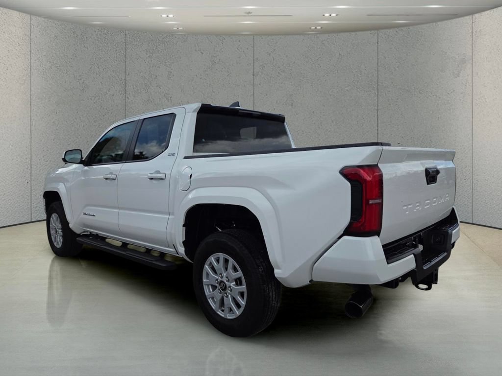 Used 2025 Toyota Tacoma SR5 RWD image 7