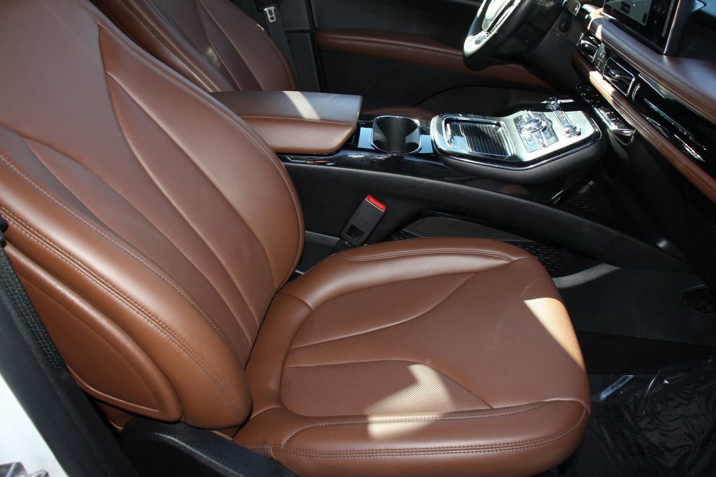 Certified 2023 Lincoln Nautilus Reserve FWD image 22