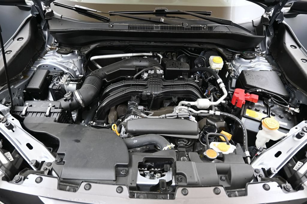 Certified 2025 Subaru Forester Premium AWD/4WD image 9