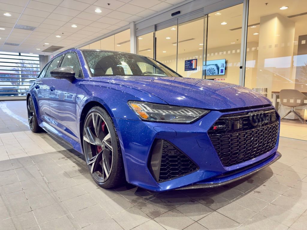 Used 2023 Audi RS 6 w/ Carbon Optic Package image 1