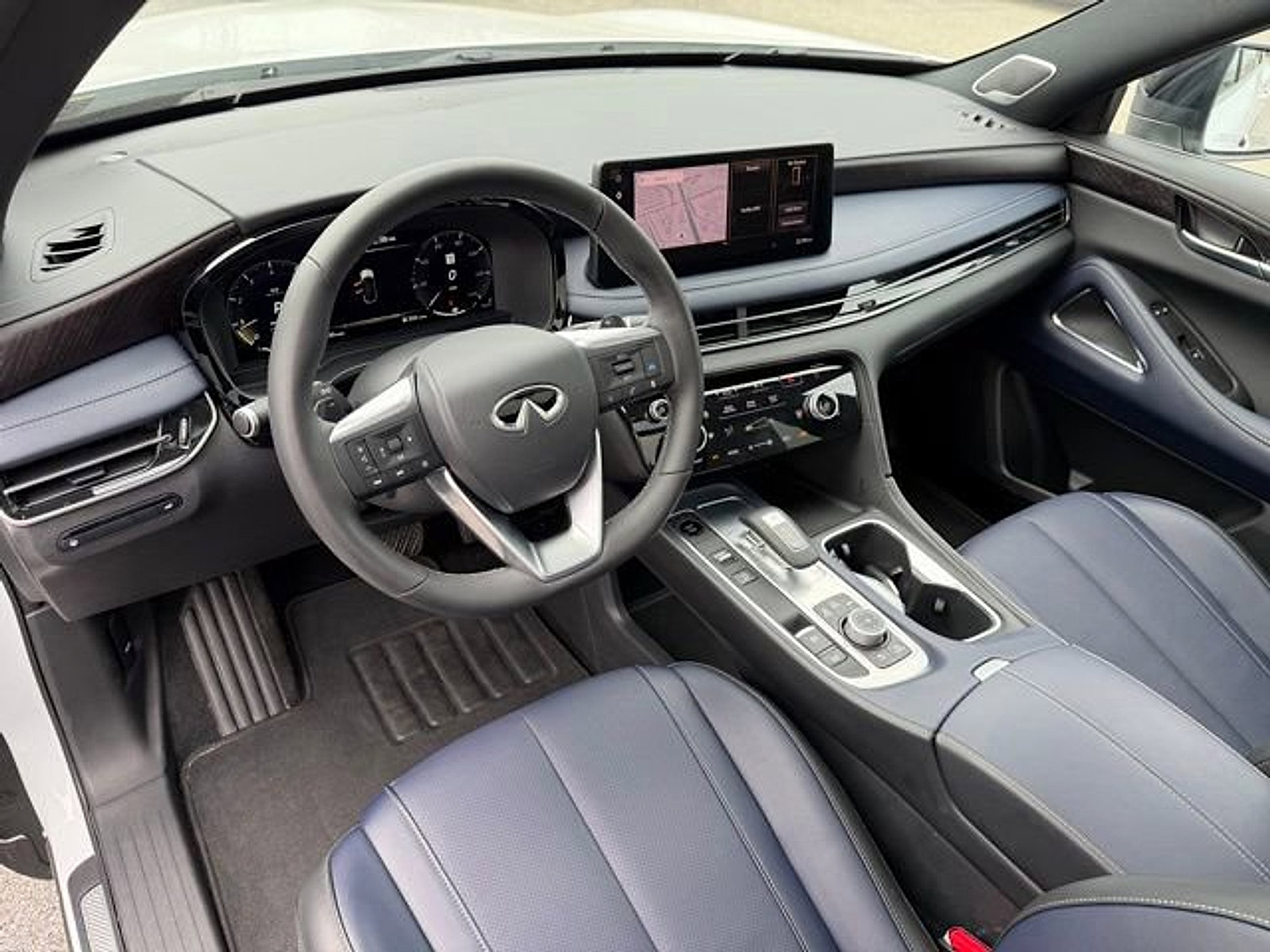 Certified 2026 INFINITI QX60 Sport w/ Dark Cargo Package image 12