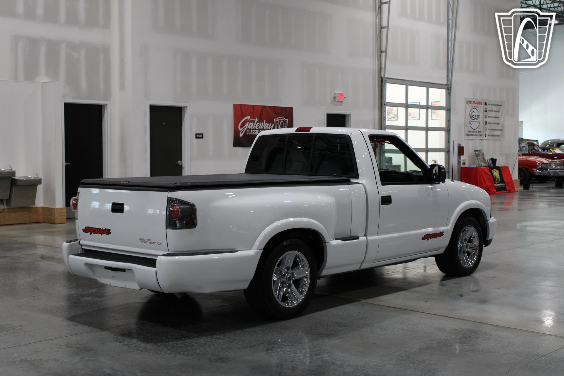 Used 2003 GMC Sonoma SLS w/ SLS Preferred Equipment Group image 24
