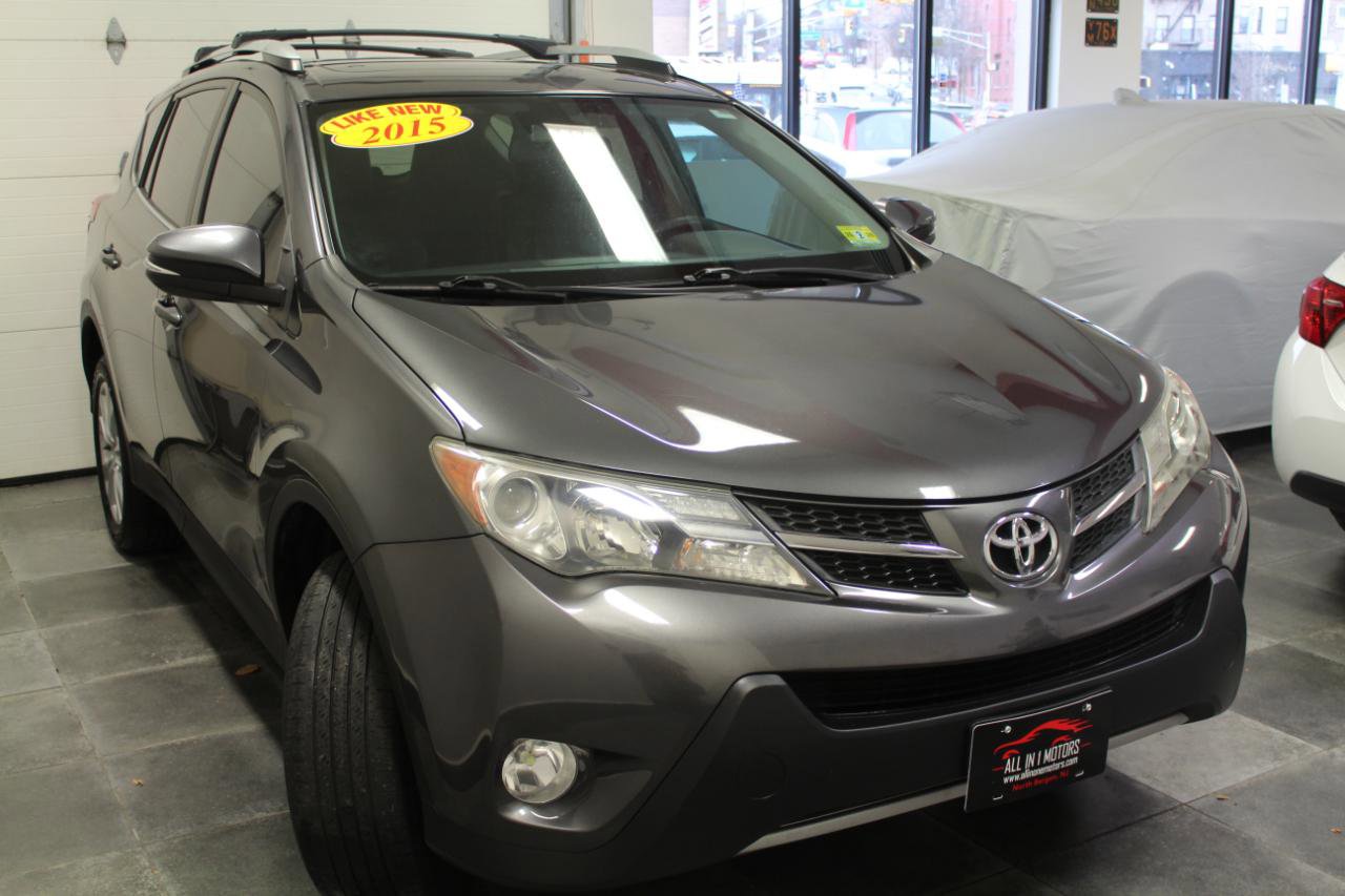 Used 2015 Toyota RAV4 Limited w/ Technology Package image 3