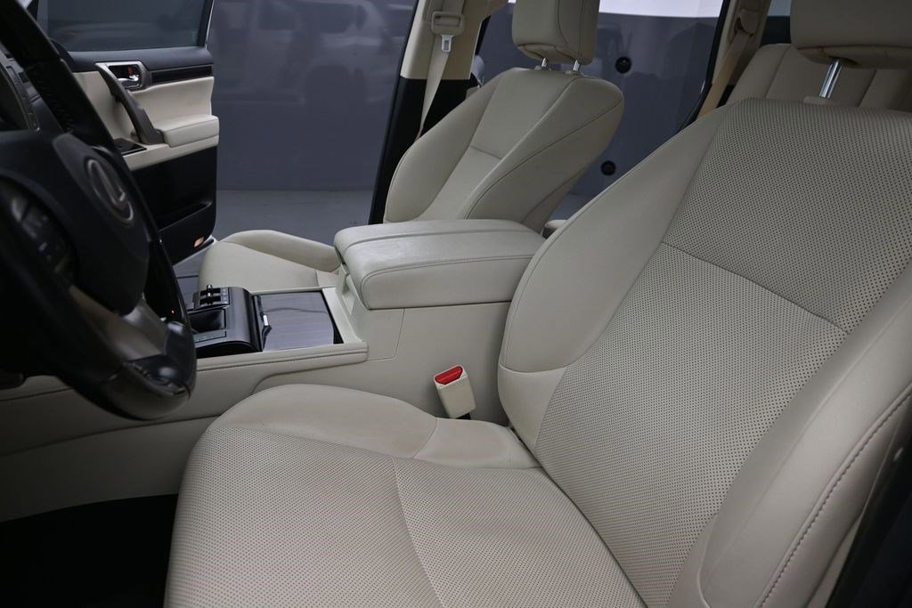 Used 2021 Lexus GX 460 Premium AWD/4WD image 16