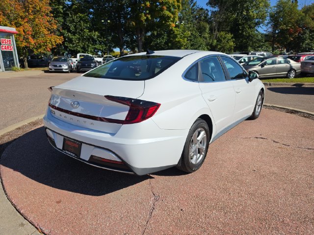 Used 2023 Hyundai Sonata SE FWD image 5