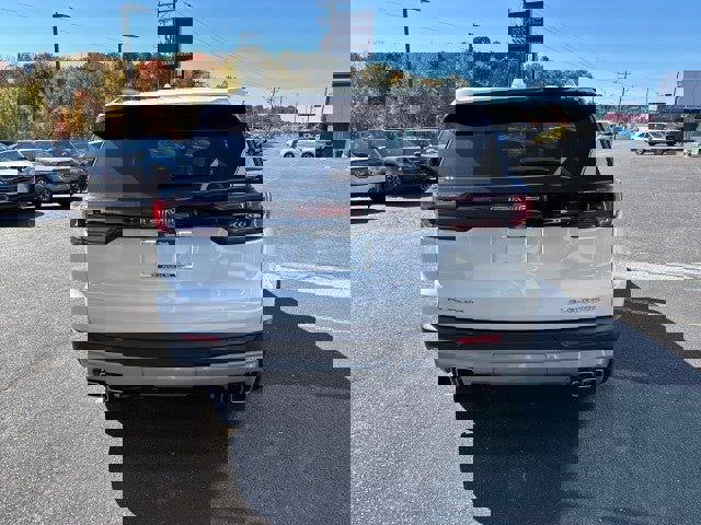 New 2026 GMC Acadia Elevation image 47